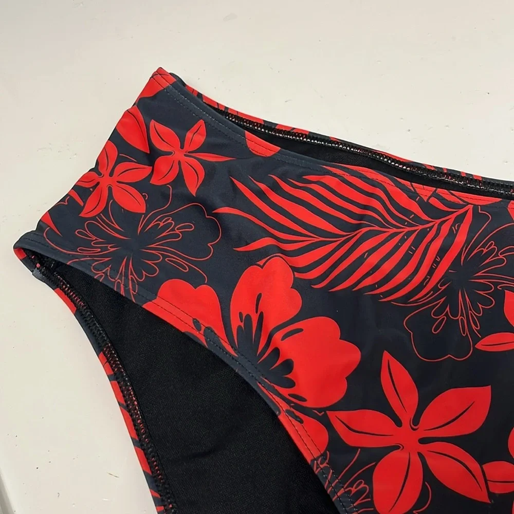 NWOT SHEIN 4XL Red Navy Blue Floral Print Swimsuit Bikini Bottom
